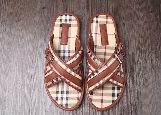 2017 Burbry slippers man 38-46-038
